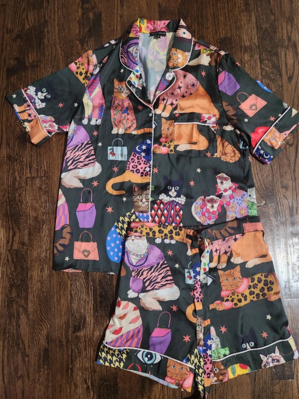 Karen Mabon NWOT Fashion Cats Short Pajamas Set Green Multi size small